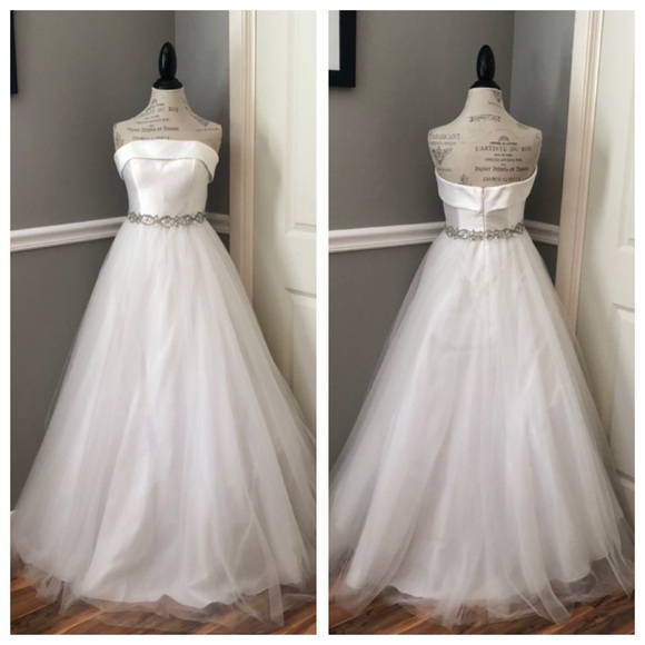 Jovani Dresses & Skirts - NEW JOVANI SZ 2 WHITE SATIN JEWEL TULLE FORMAL BALL GOWN